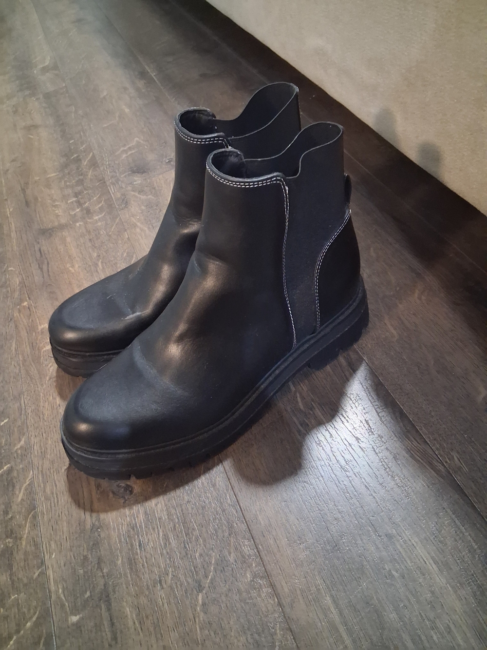Nine West Black Chelsea Chunky Ankle Boots Size 11